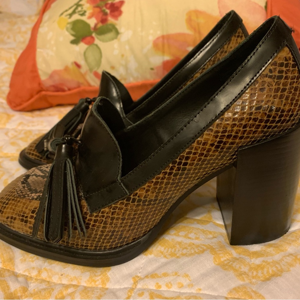 Jeffery Campbell Leather Tassel Loafers Block Heels Shoes Size 7 - Picture 2 of 10